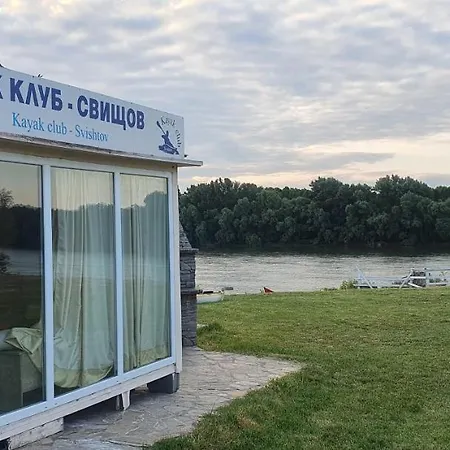 Camp & Sports Pri Popa Кемпинг *