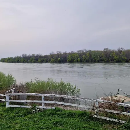 Кемпинг Camp & Sports Pri Popa Vardim