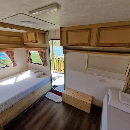 Camp & Sports Pri Popa Кемпинг Vardim