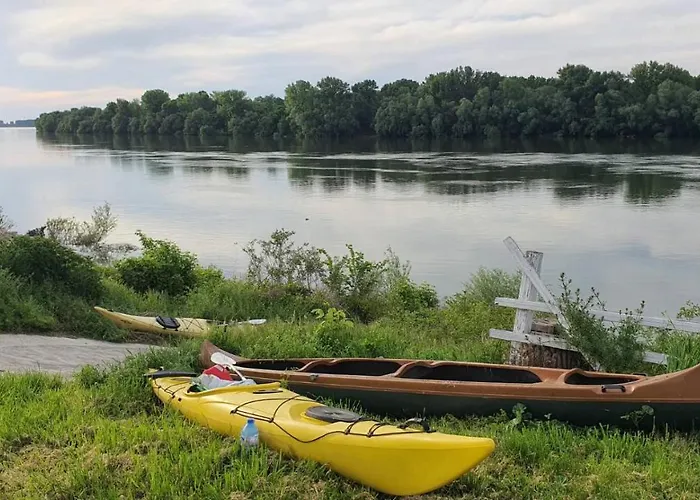Къмпинг Camp & Sports Pri Popa Vardim