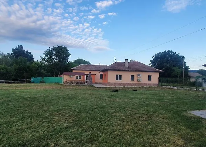 Camp & Sports Pri Popa